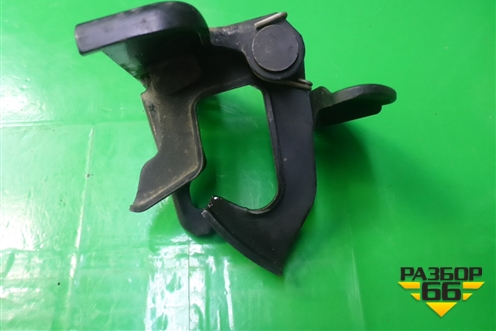 Крюк замка капота (A2198800064) для Mercedes Benz ML-Klass W164 c 2005-2011г