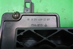Активатор лючка бензобака (A2516390107) для Mercedes Benz ML-Klass W164 c 2005-2011г