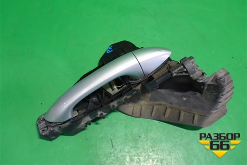 Ручка наружная двери передней правой для Mercedes Benz ML-Klass W164 c 2005-2011г
