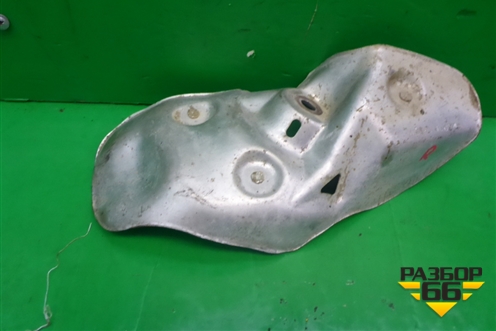 Экран тепловой правый (6.2л M156) (A1642400245) для Mercedes Benz ML-Klass W164 c 2005-2011г