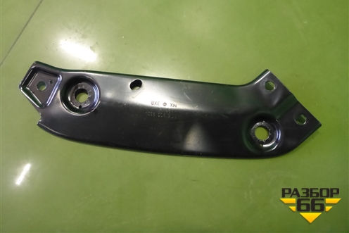 Кронштейн фары правой (5C6805932) для Volkswagen Jetta с 2010-2019г