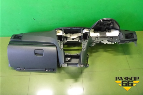 Торпедо с AIR BAG (правый руль) (66204AJ000) для Subaru Legacy Outback (B14) с 2009-2014г