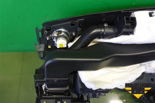 Торпедо с AIR BAG (правый руль) (66204AJ000) для Subaru Legacy Outback (B14) с 2009-2014г