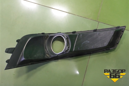 Накладка ПТФ правая (до 2012г) для Subaru Legacy Outback (B14) с 2009-2014г