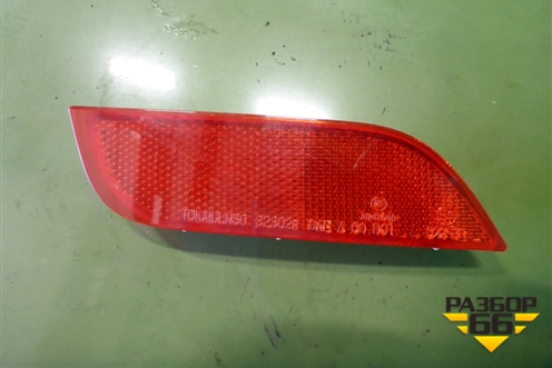 Отражатель в задний бампер правый для Subaru Legacy Outback (B14) с 2009-2014г