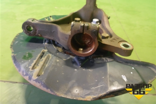 Кулак поворотный передний правый для Subaru Legacy Outback (B14) с 2009-2014г