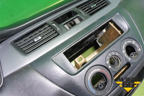 Торпедо под AIR BAG без AIR BAG для Mitsubishi Lancer-9  с 2003-2008г