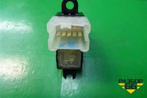 Кнопка стеклоподъёмника (задняя) для Nissan Qashqai (J11E) с 2013г