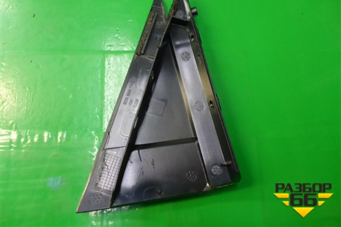 Накладка двери задней правой (уголок) (822344EA0A) для Nissan Qashqai (J11E) с 2013г