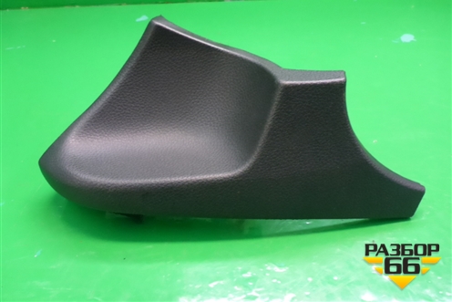 Накладка на торпедо (684144CM2A) для Nissan Qashqai (J11E) с 2013г