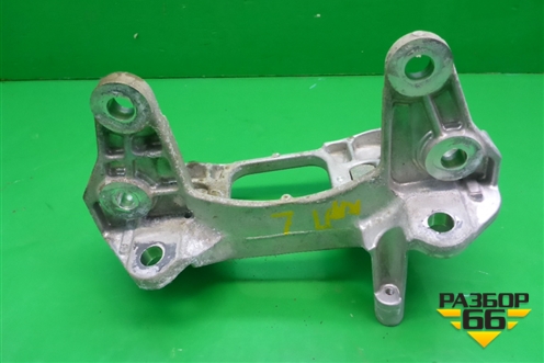 Кронштейн опоры КПП (левый) для Nissan Qashqai (J11E) с 2013г