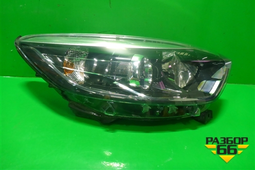 Фара правая (галоген) (260108765R) для Renault Kaptur с 2016г