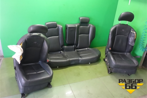 Сиденья комплект (электро регулировка подогрев ) для Infiniti Infiniti FX35/45 (S50)  с 2002-2009г (ФХ)