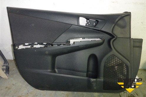 Обшивка двери передней левой под электрику для Toyota Camry V50 с 2011-2018г