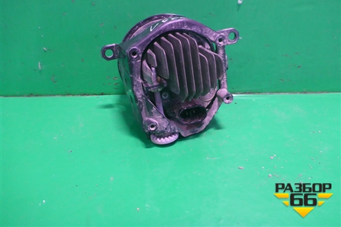 Фара противотуманная правая (после 2015г) (8121048051) для Toyota Land Cruiser (200) с 2008г