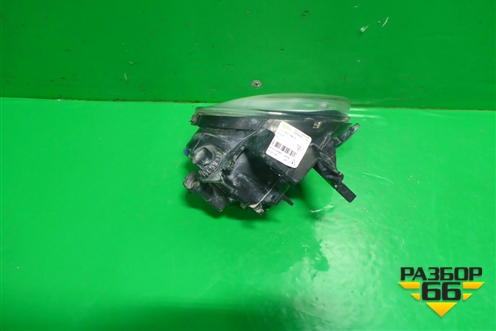 Фара противотуманная правая (7L5941700) для Volkswagen Touareg c 2002-2010г