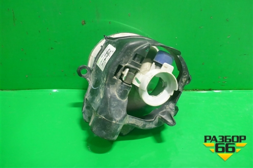 Фара противотуманная правая (8121002110) для Toyota Yaris с 2005-2011г