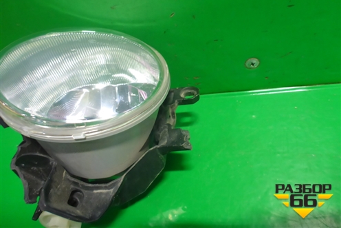 Фара противотуманная левая (8122147010) для Toyota Rav-4 с 2012-2019г