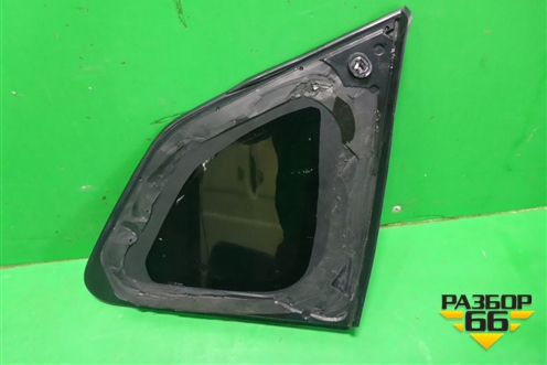 Стекло глухое левое (833134EA0A) для Nissan Qashqai (J11E) с 2013г