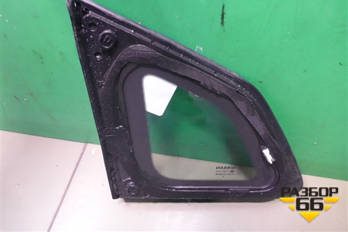 Стекло глухое правое (2019г) (833124EA0A) для Nissan Qashqai (J11E) с 2013г
