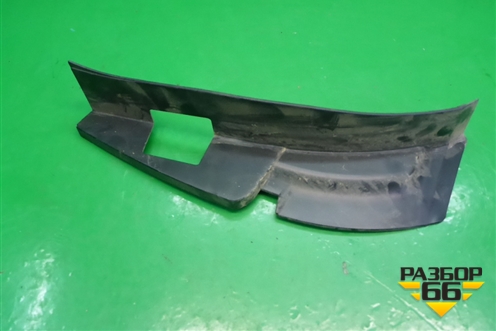Накладка заднего фонаря правого (85074CG000) для Infiniti Infiniti FX35/45 (S50)  с 2002-2009г