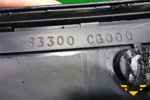 Стекло глухое правое (83300CG000) для Infiniti Infiniti FX35/45 (S50)  с 2002-2009г