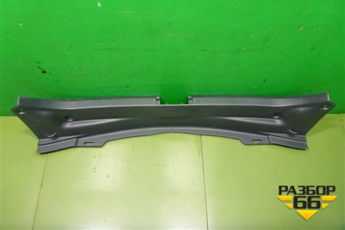 Обшивка багажника на заднюю панель (5838706270) для Toyota Camry V70 с 2017г
