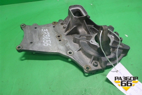 Насос водяной помпа ( 10,8л DXI11) (Корпус) для Renault  TRUCK Premium 2 с 2005-2013г