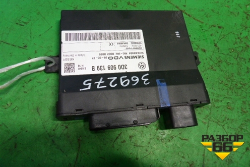 Блок управления центральным замком (3D0909139B) для Volkswagen Touareg c 2002-2010г