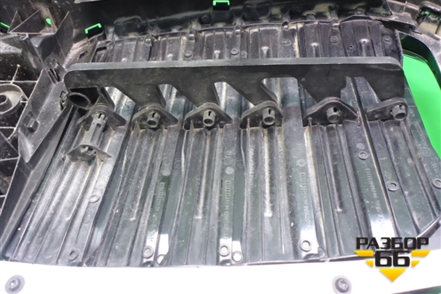 Решетка радиатора (под камеру) (5113226775) для BMW X5 G05 с 2018г