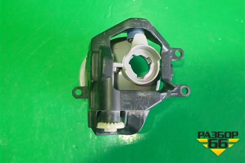 Фара противотуманная правая (8122147010) для Toyota Rav-4 с 2012-2019г