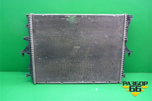 Радиатор охлаждения (7L0121253A) для Volkswagen Touran с 2003-2010г