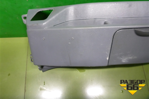 Накладка на торпедо  (A9406800680) для Камаз  5490