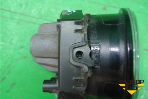 Фара противотуманная правая (после 2015г) (8121048051) для Toyota Land Cruiser (200) с 2008г
