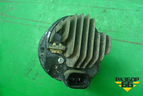 Фара противотуманная правая (после 2015г) (8121048051) для Toyota Land Cruiser (200) с 2008г