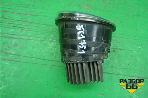 Фара противотуманная правая (после 2015г) (8121048051) для Toyota Land Cruiser (200) с 2008г