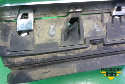 Решетка радиатора левая (51137171395) для BMW X5 E70 с 2007-2013г