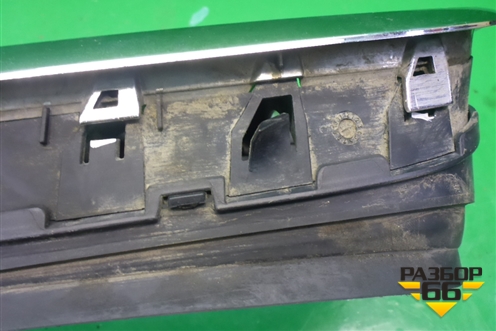 Решетка радиатора левая (51137171395) для BMW X5 E70 с 2007-2013г