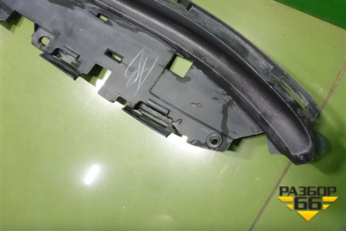 Накладка подножки правой (5170160120) для Toyota Land Cruiser (200) с 2008г