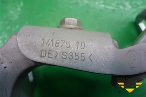 Петля двери багажника нижняя правая (14187910) для BMW X5 E70 с 2007-2013г