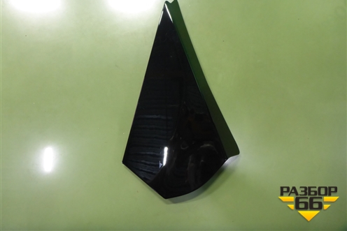 Накладка заднего крыла правого (новая) (62581F4010) для Toyota C-HR с 2016г
