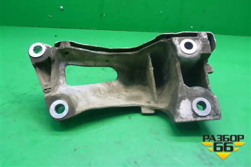 Кронштейн двигателя правый (3.0л N55B30A) (6789670) для BMW X5 E70 с 2007-2013г
