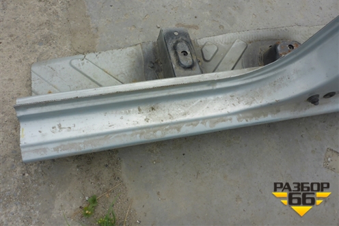 Порог со стойкой левый для Renault Logan с 2004-2015г