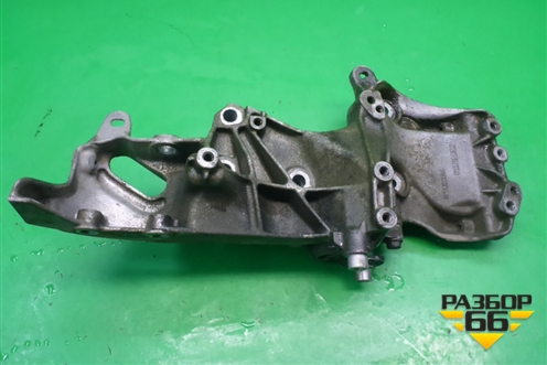 Кронштейн генератора (1.4л K7JA710) (8200169566) для Renault Logan с 2004-2015г