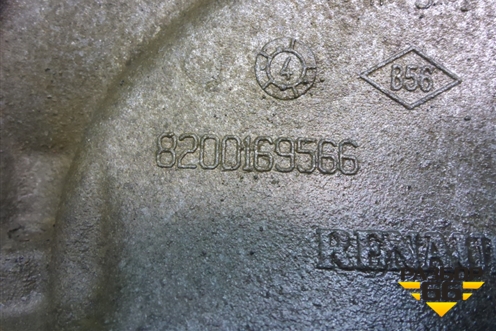 Кронштейн генератора (1.4л K7JA710) (8200169566) для Renault Logan с 2004-2015г