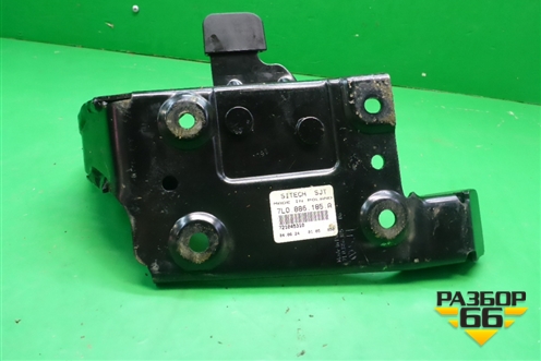 Кронштейн сиденья (заднего левого) (7L0886185A) для Porsche Cayenne с 2003-2010г