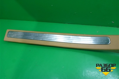 Накладка порога внутренняя правая (7L0853370) для Porsche Cayenne с 2003-2010г