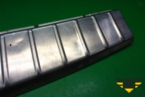 Обшивка багажника на заднюю панель (7L5863459C) для Porsche Cayenne с 2003-2010г