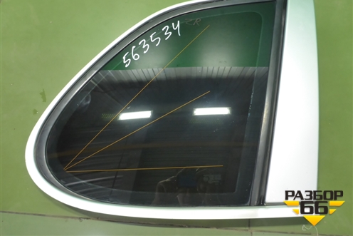 Стекло глухое правое (7L5845298) для Porsche Cayenne с 2003-2010г