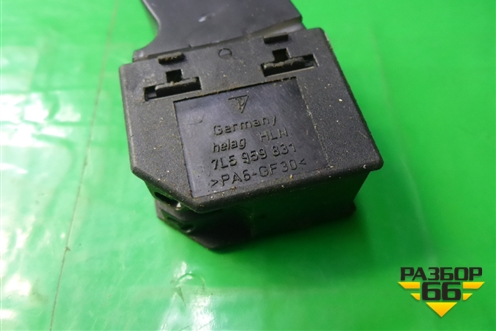 Кнопка открывания багажника (7L5959831) для Porsche Cayenne с 2003-2010г